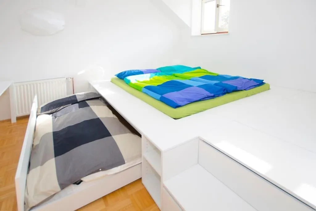 The Cute, Sunny Apartment In The Center +P Λιουμπλιάνα Σλοβενία